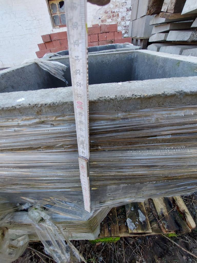 Betonnen ophoging 60/60/30, Doe-het-zelf en Bouw, Buizen en Afvoer, Nieuw, Overige typen, Overige materialen, Minder dan 2 meter