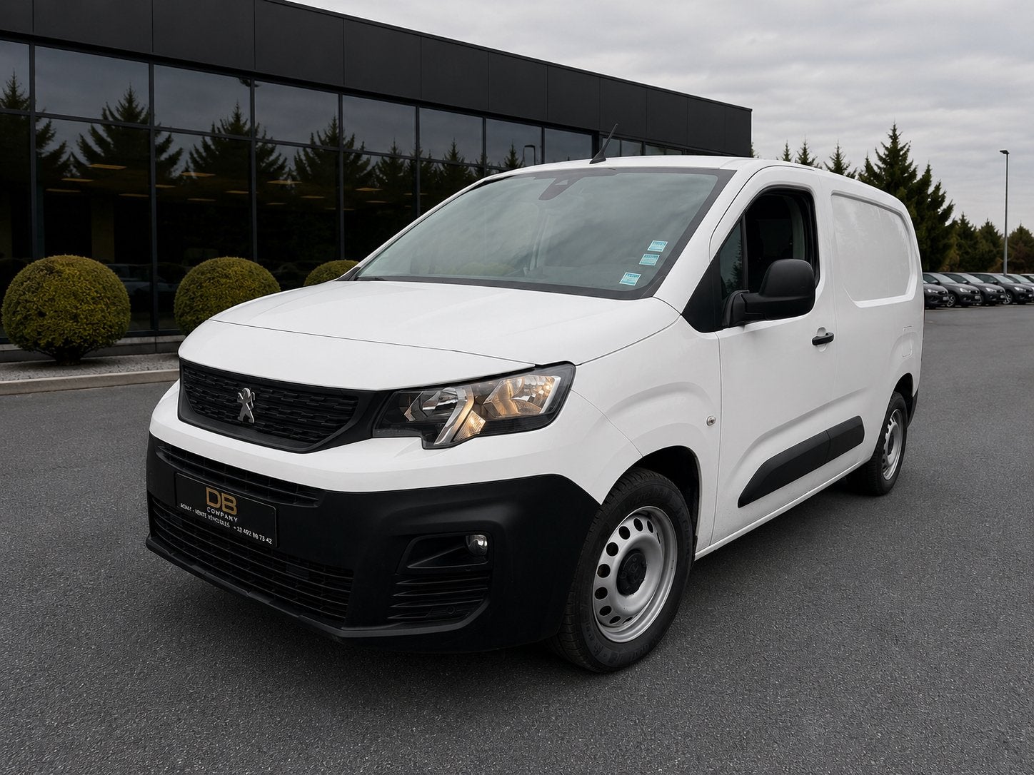 Peugeot Partner L2 1.5 BlueHDi 130 CV – 3 Places – CarPlay –, Stof, Zwart, 5 deurs, Overige carrosserie