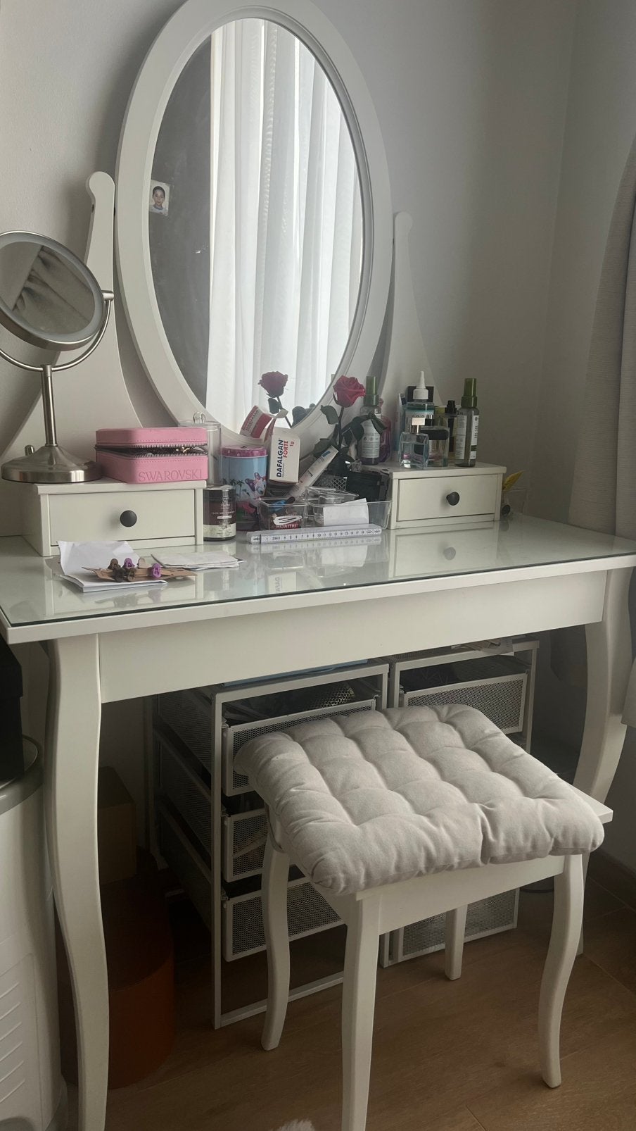 Make up tafel İkea met kruk en onderste 2 lades, Huis en Inrichting, Ophalen, Zo goed als nieuw