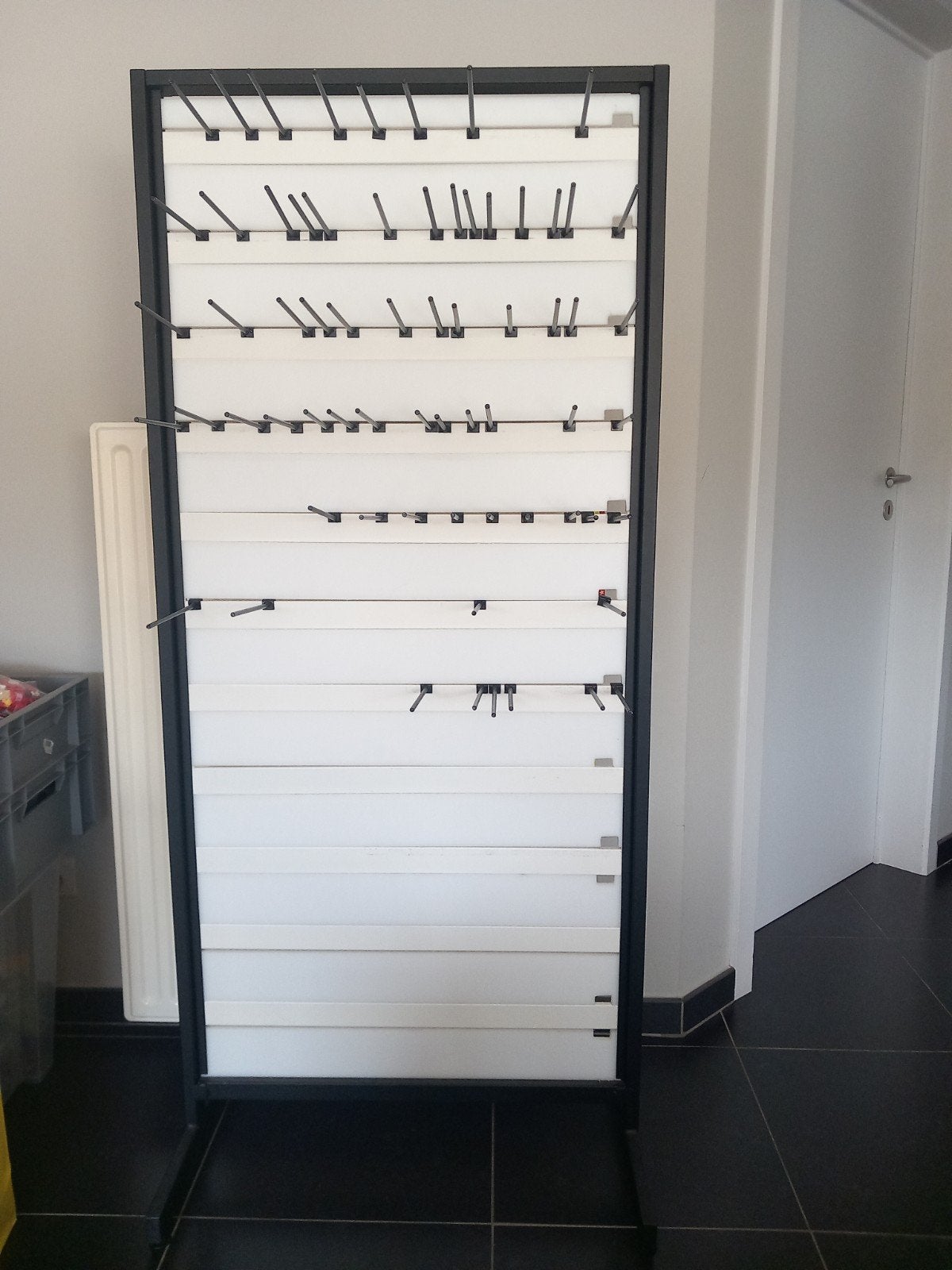rek met haken, Ophalen