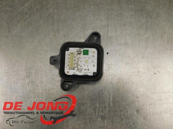 Ordinateur éclairage d'un Peugeot 5008, -, 3 mois de garantie, Utilisé, -