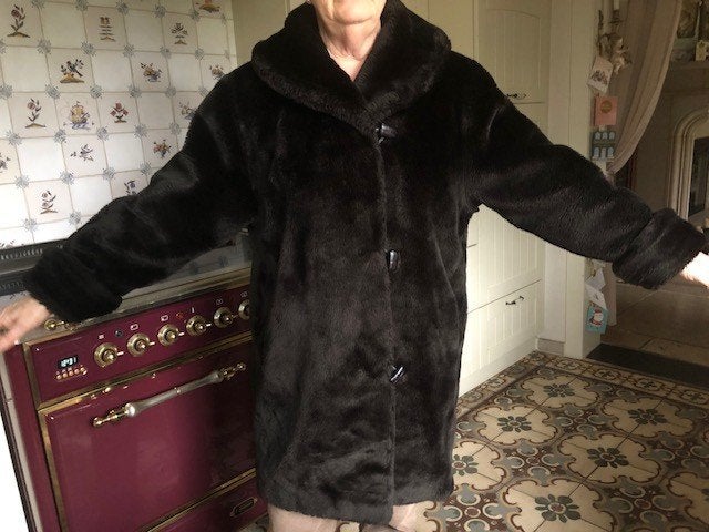Manteau en fourrure, Comme neuf, Enlèvement, Noir, Taille 42/44 (L)