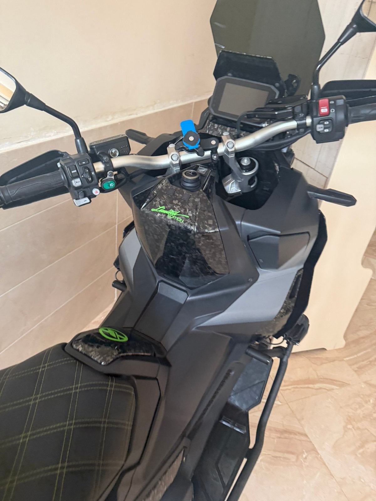 Honda 750 X-ADV|Akrapovic|Personnalisé|Option complète, Motos, Permis Moto A, Scooter, Occasion, Plus de 35 kW