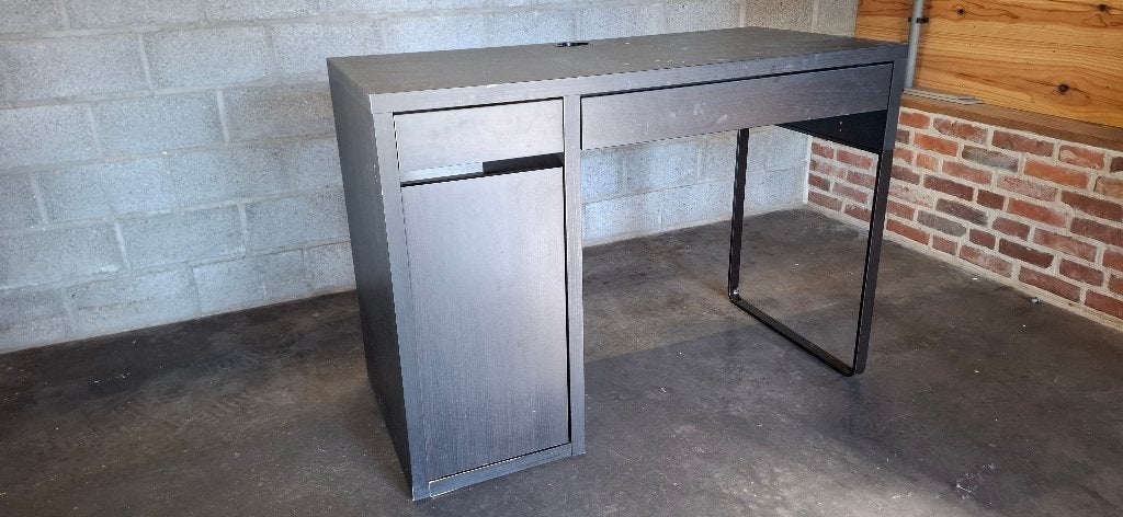 Bureau Ikea Micke, Ophalen, Zwart, 105 cm, Gebruikt