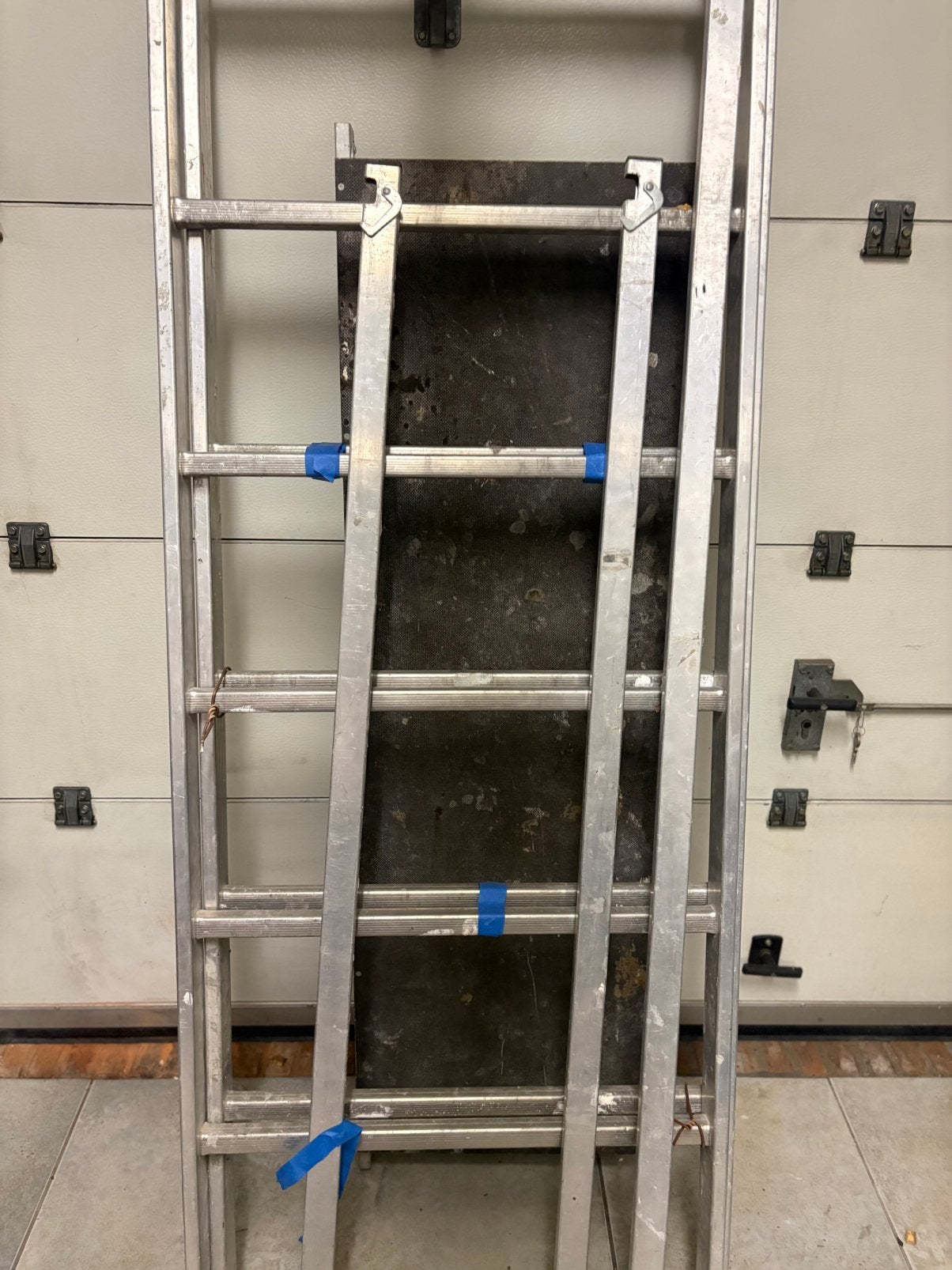 stelling  Aluminium, Ophalen, Gebruikt, Overige typen, 2 tot 5 meter