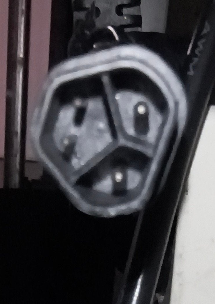 Lader voor veloci spirit gezocht SSLC084V42XH, Ophalen