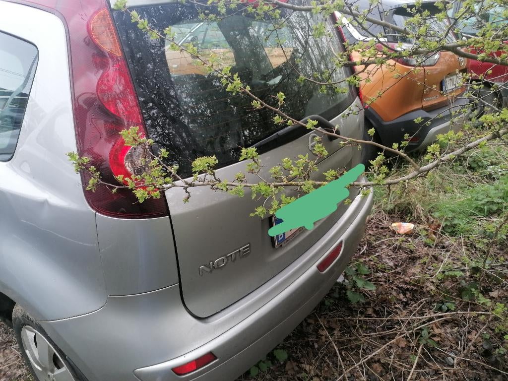 Nissan Note 2012-Import/Export OU à réparer/pour pièces, Auto's, Euro 5, Zwart, 65 kW, Bedrijf