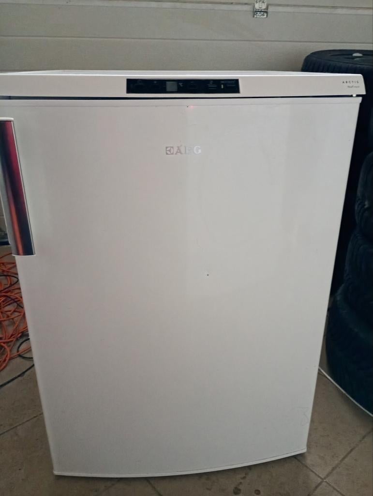 Congélateur AEG Arctis No Frost en bon état, Electroménager, Congélateurs, Enlèvement