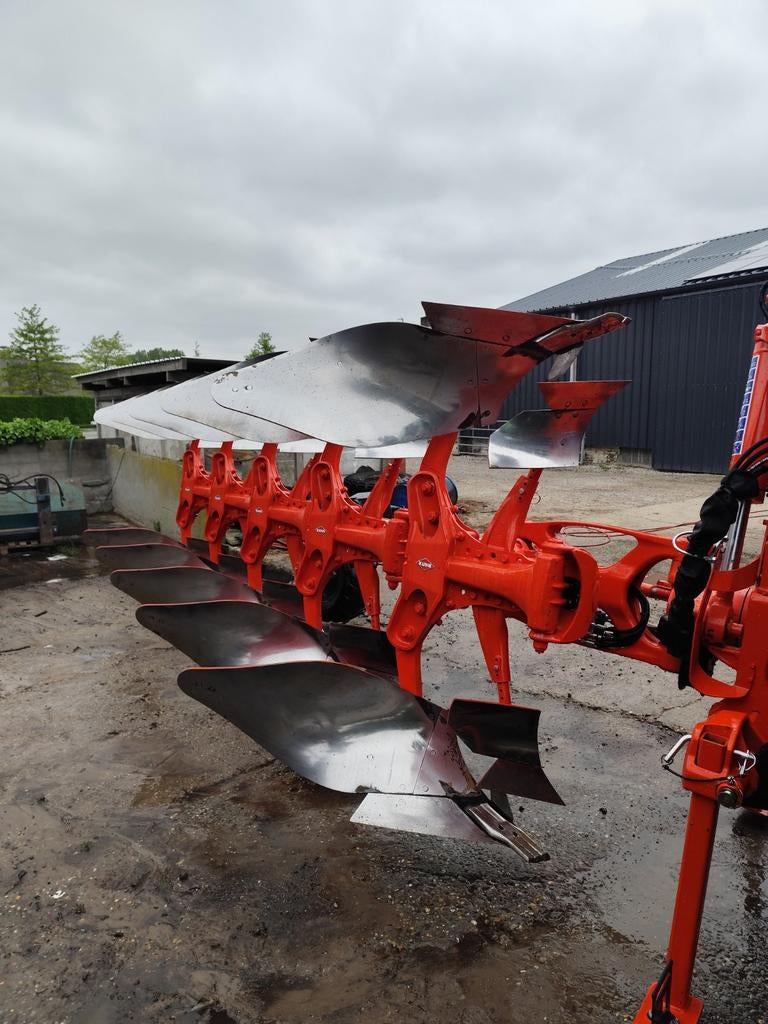 Ploeg Kuhn Vario master m 5 4+1, Articles professionnels, Agriculture | Outils, Enlèvement