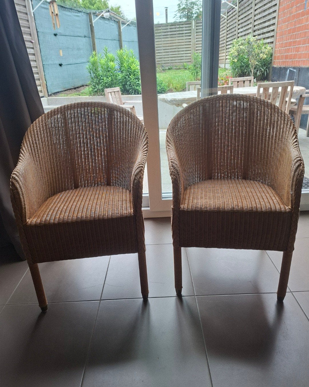 Deux sièges baquets en rotin avec coussins, Enlèvement