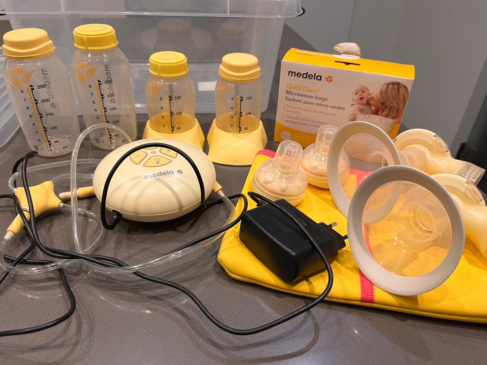 Medela kolftoestel, Kinderen en Baby's, Draagbaar, Gebruikt, Medela, Borstkolf