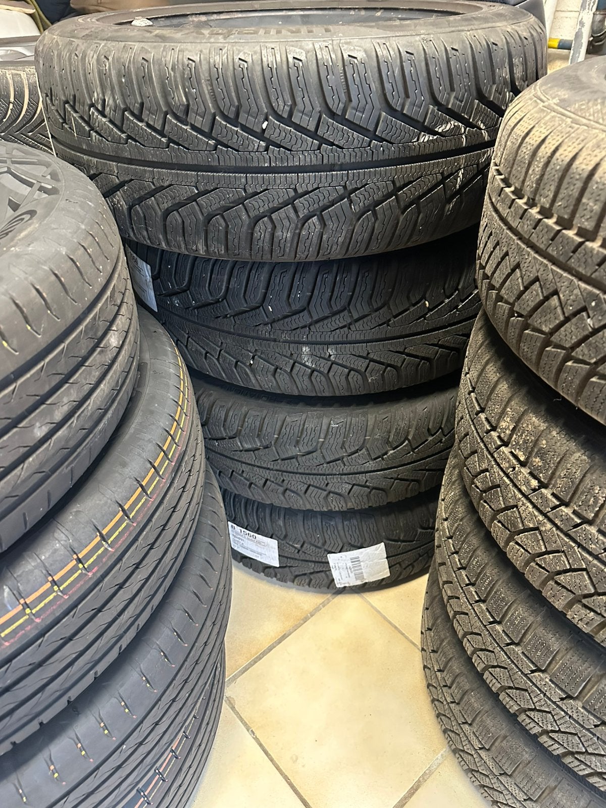 Demandez votre taille en pneus neuf- occasion ete et hiver, Autos : Pièces & Accessoires, Enlèvement, Pneu(s)