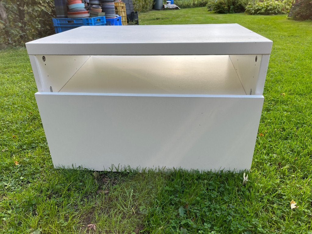 IKEA nachtkastjes - set van 2, Huis en Inrichting, Ophalen