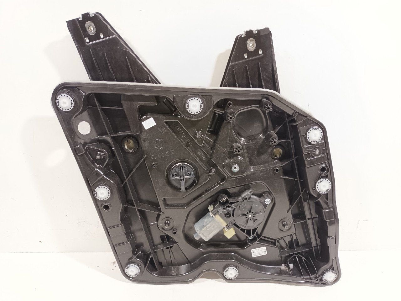 Raammechaniek elektrisch links voor Skoda Octavia, Onderdelen@venauto.nl, Van der Ven Autorecycling B.V., Ettenseweg 76, 4706 PB Roosendaal, The Netherlands