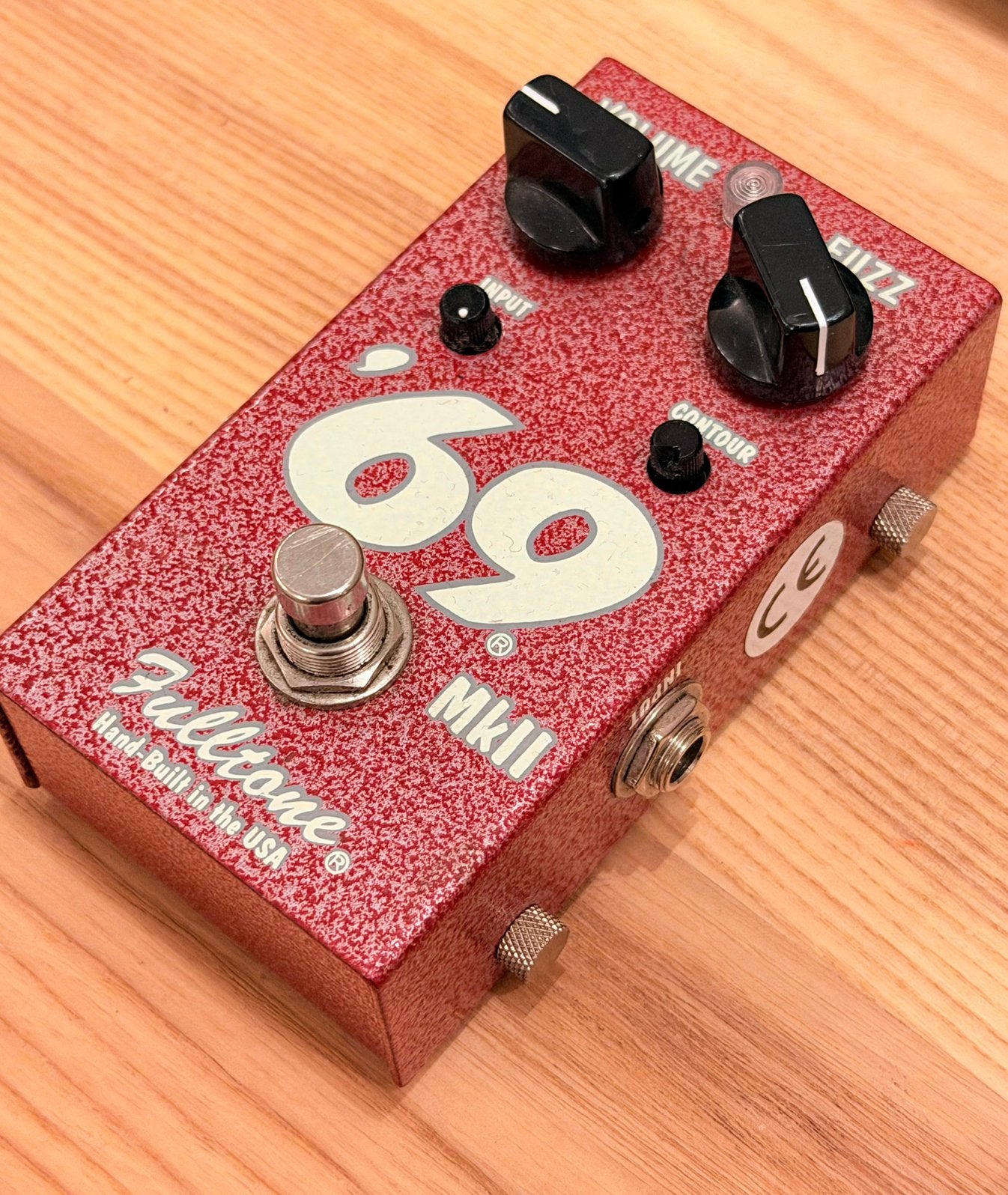 Fulltone ’69 MkII Fuzz, Musique & Instruments, Enlèvement ou Envoi, Comme neuf, Volume