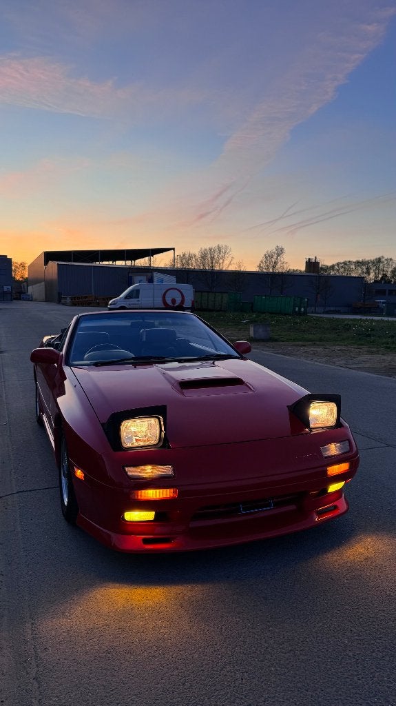 Mazda RX7 Oldtimer, Achat, Boîte manuelle, Noir, 2 portes