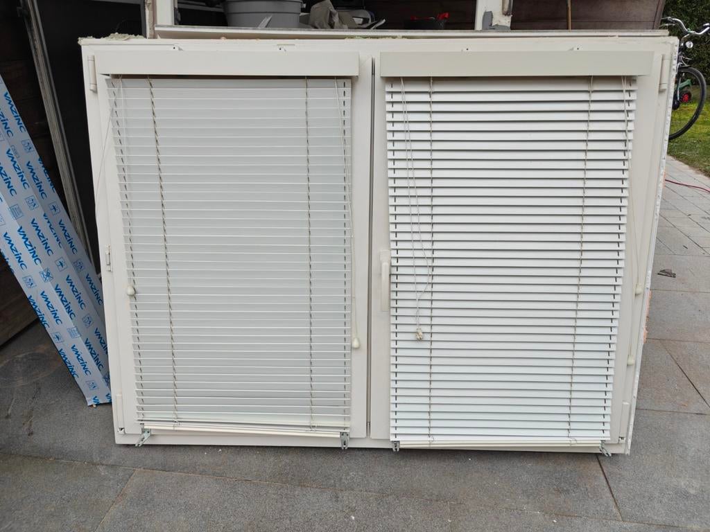 PVC raam en deur met lamellen, Doe-het-zelf en Bouw, Ophalen