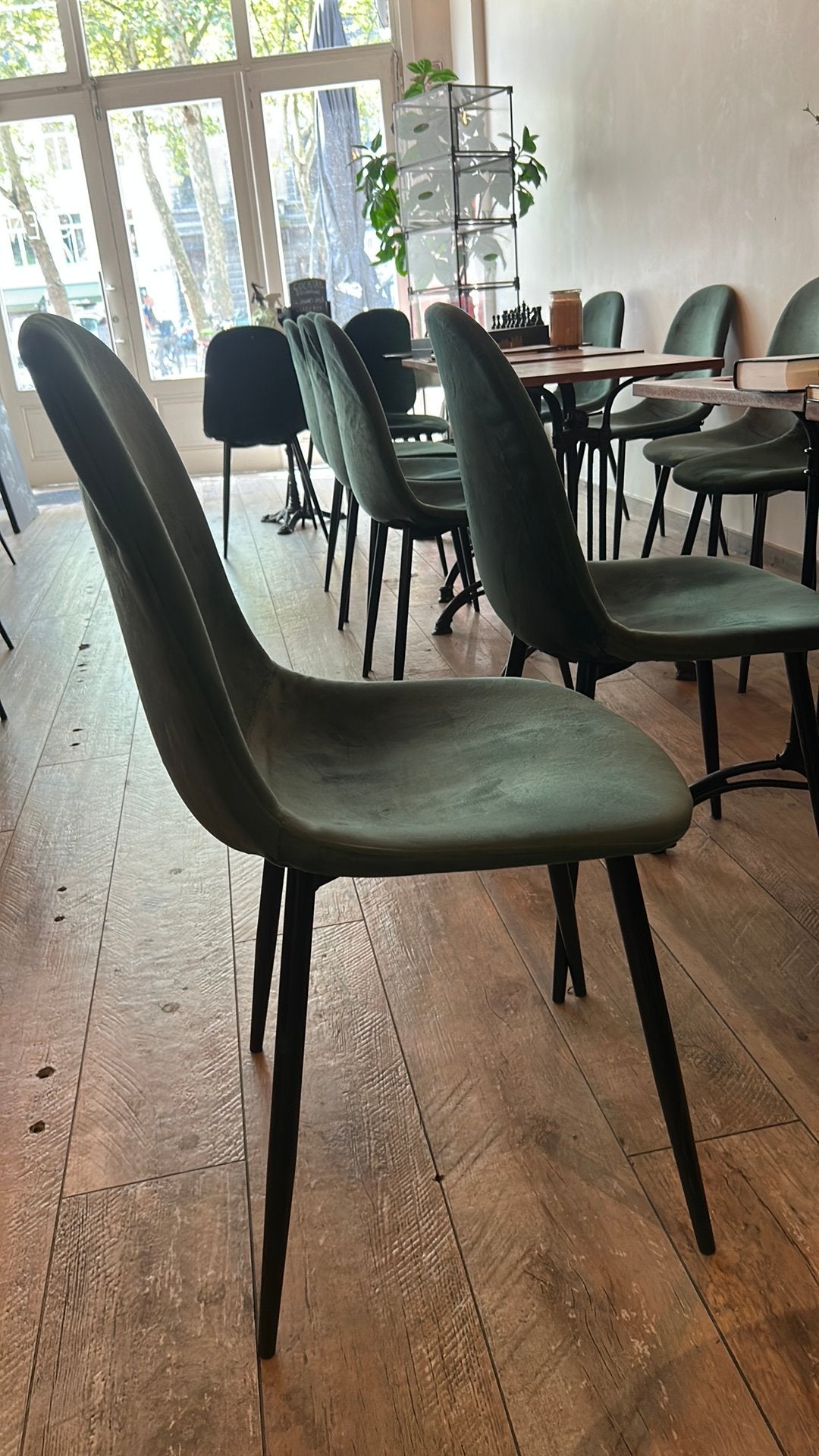 37x Horecastoel groen velvet, zwart metalen poten, Enlèvement, Comme neuf