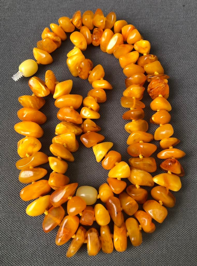 Collier en ambre véritable avec, Enlèvement ou Envoi, Comme neuf