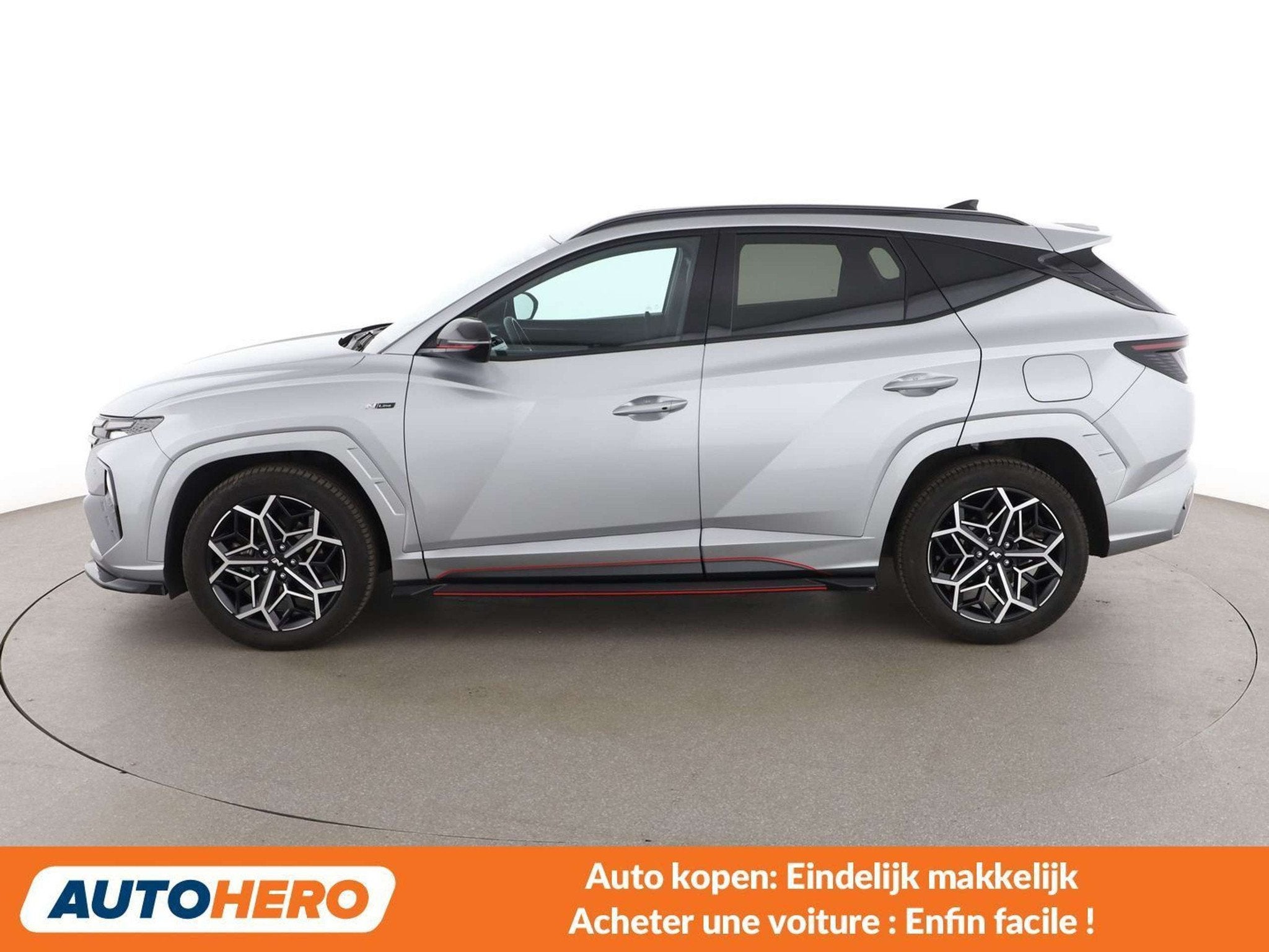 Hyundai Tucson 1.6 T-GDI Mild-Hybrid N Line 2WD, Argent ou Gris, Alcantara, Noir, 5 portes