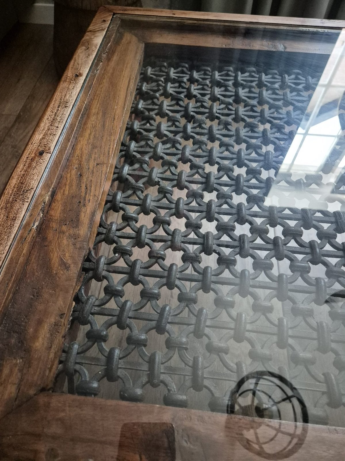 Indische salontafel, Ophalen, Zo goed als nieuw, Glas