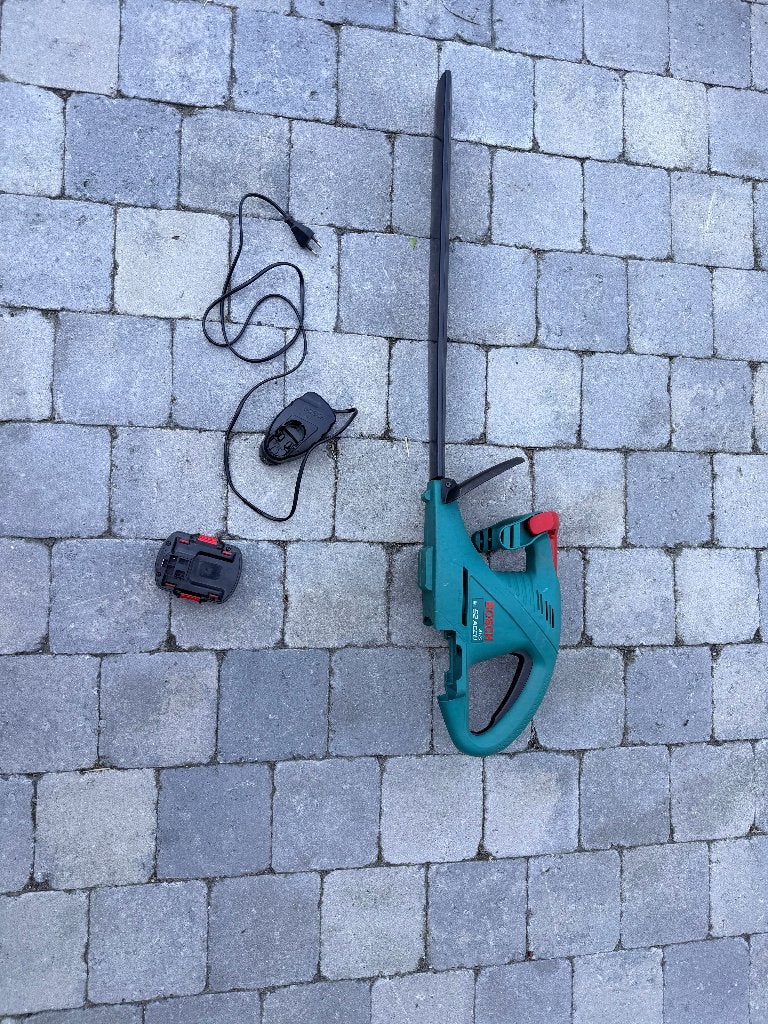 Taille-haies Bosch AHS 52 ACCU, Ophalen, Gebruikt, Accu, BOSCH