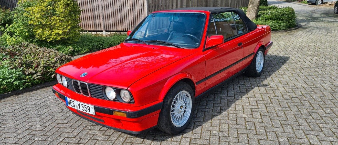 Bmw e30 318i Cabriolet hardtop nieuwe softtop, Autos, Achat, Cabriolet, Boîte manuelle, Noir