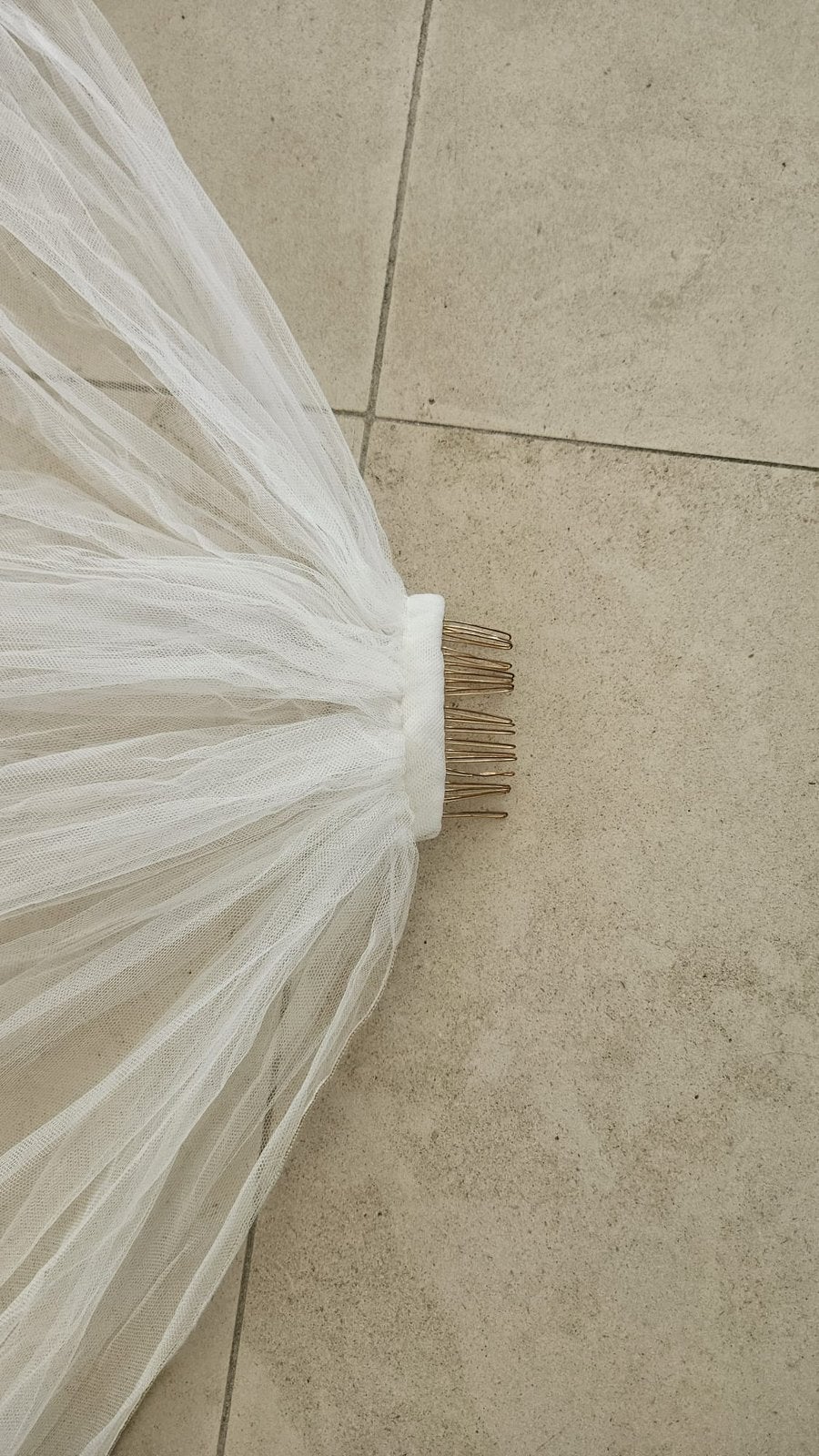 Trouwsluier Abrazi - Ivoor/wit - 3m, Vêtements | Femmes, Enlèvement, Comme neuf, Blanc