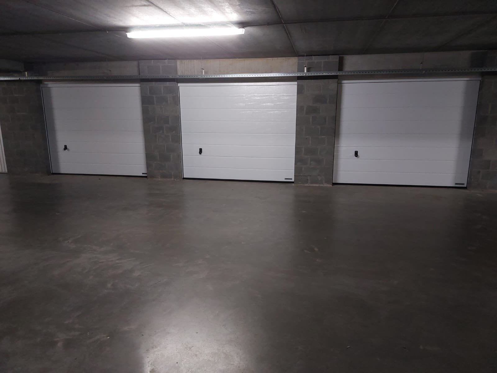 garagebox te huur ( 3 stuks) in Stabroek (Picoloplein), Antwerpen (stad)