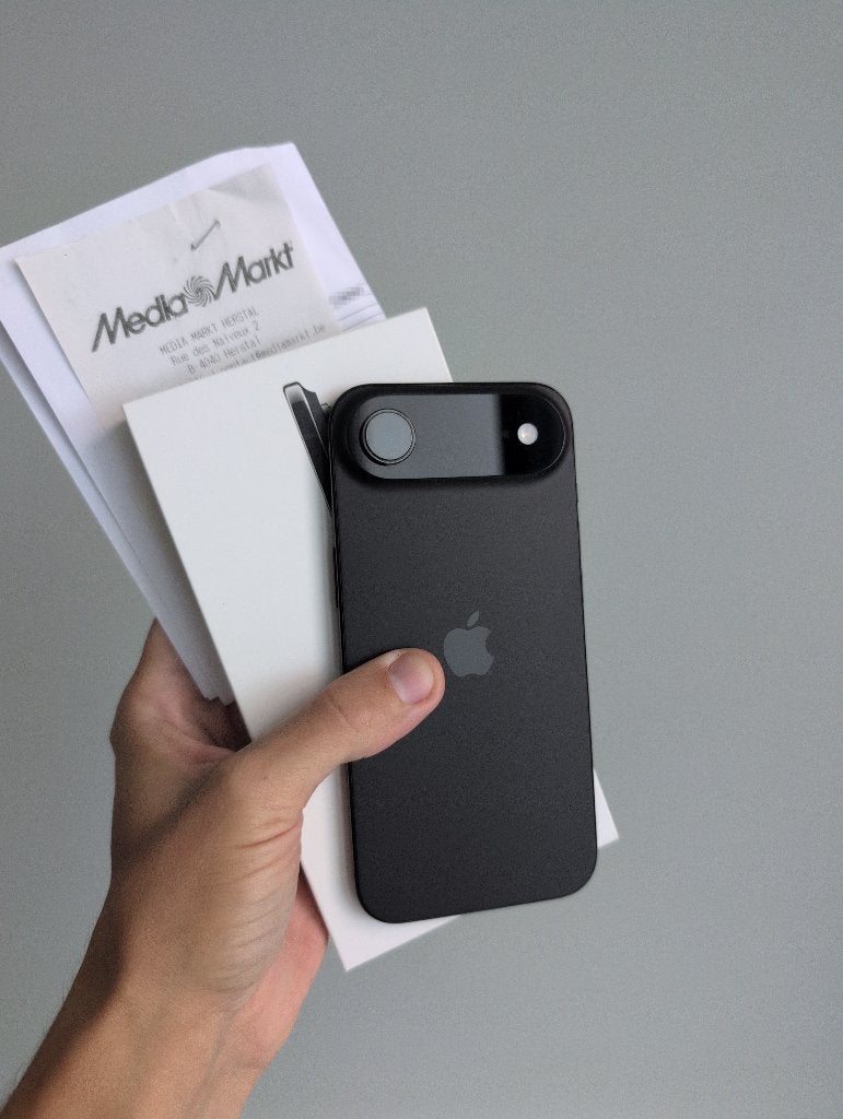 iPhone 17 Air 256GB Zwart, factuur, 1j garantie, IPhone 17 Air, Zwart, Zo goed als nieuw, Zonder simlock