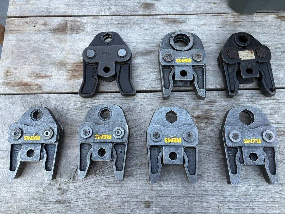 Persbekkens Rems /geberit 7 stuks  spotprijs!!!, Doe-het-zelf en Bouw, Ophalen, Zo goed als nieuw