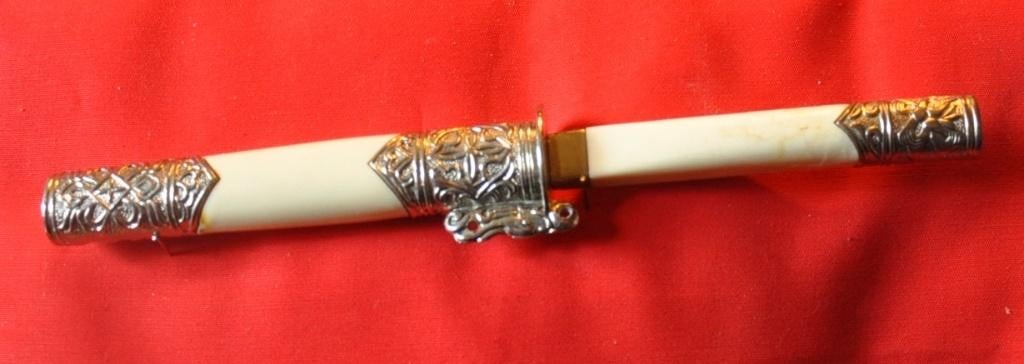 ouvre lettre de style katana, Enlèvement ou Envoi