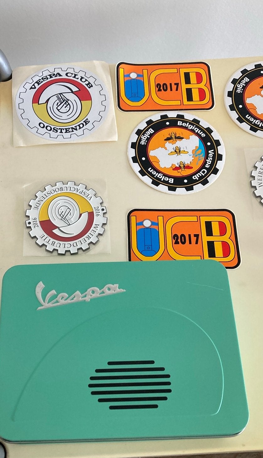 Vespa emblemen, Vélos & Vélomoteurs, Scooters | Vespa, Enlèvement ou Envoi, Comme neuf