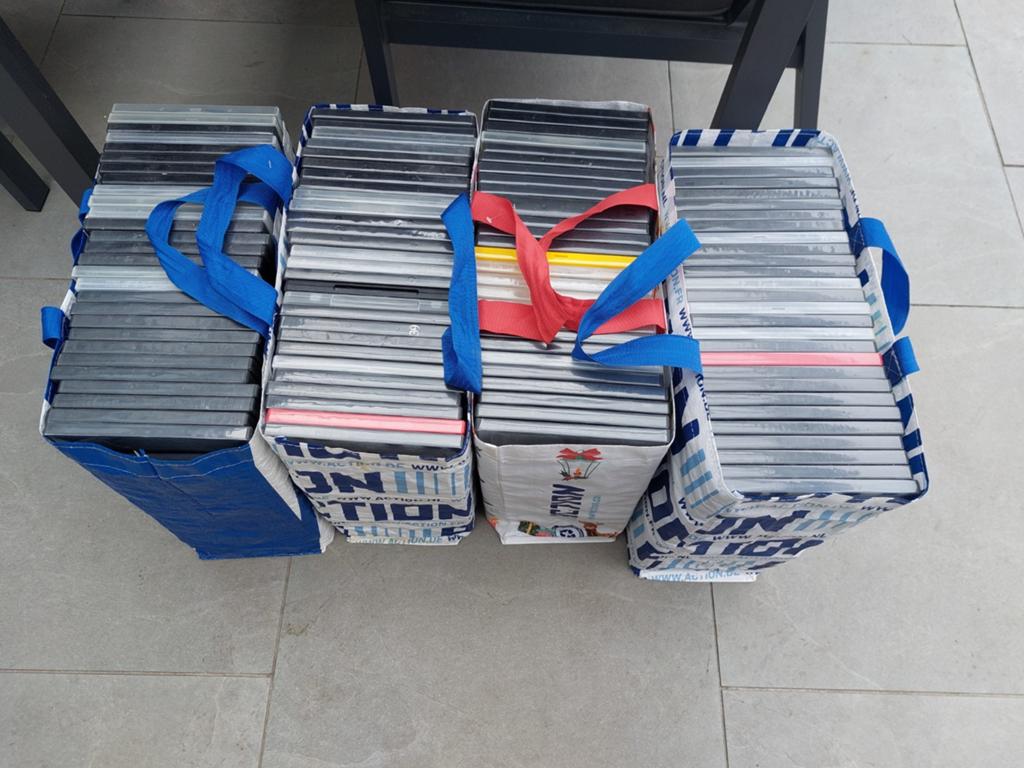 Gratis Dvd doosjes leeg, Cd's en Dvd's, Dvd's | Overige Dvd's, Ophalen
