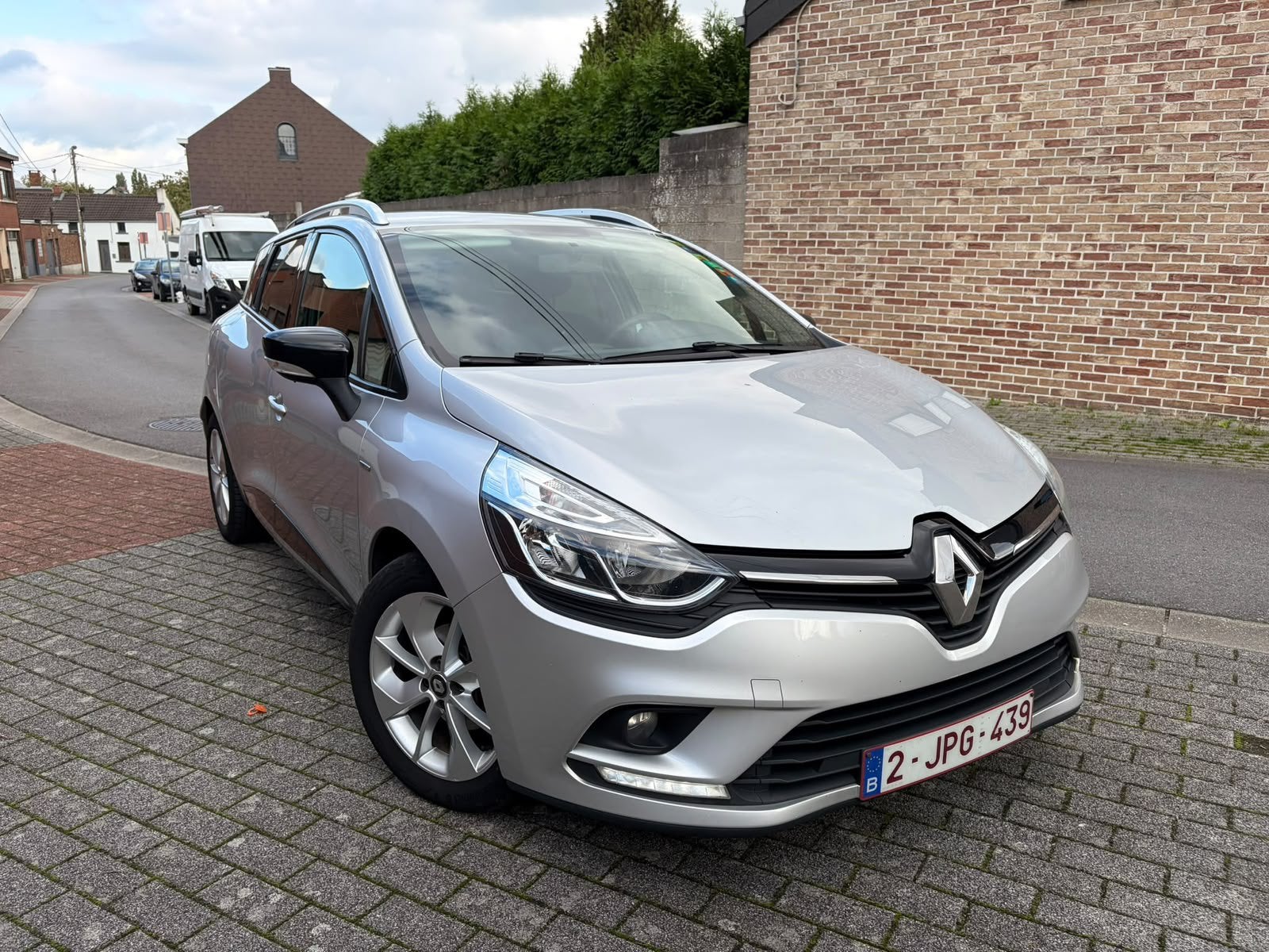 Renault Clio 12i 118cv an2018 Boite auto Euro6b Clim Gps, Argent ou Gris, Achat, 87 kW, Euro 6