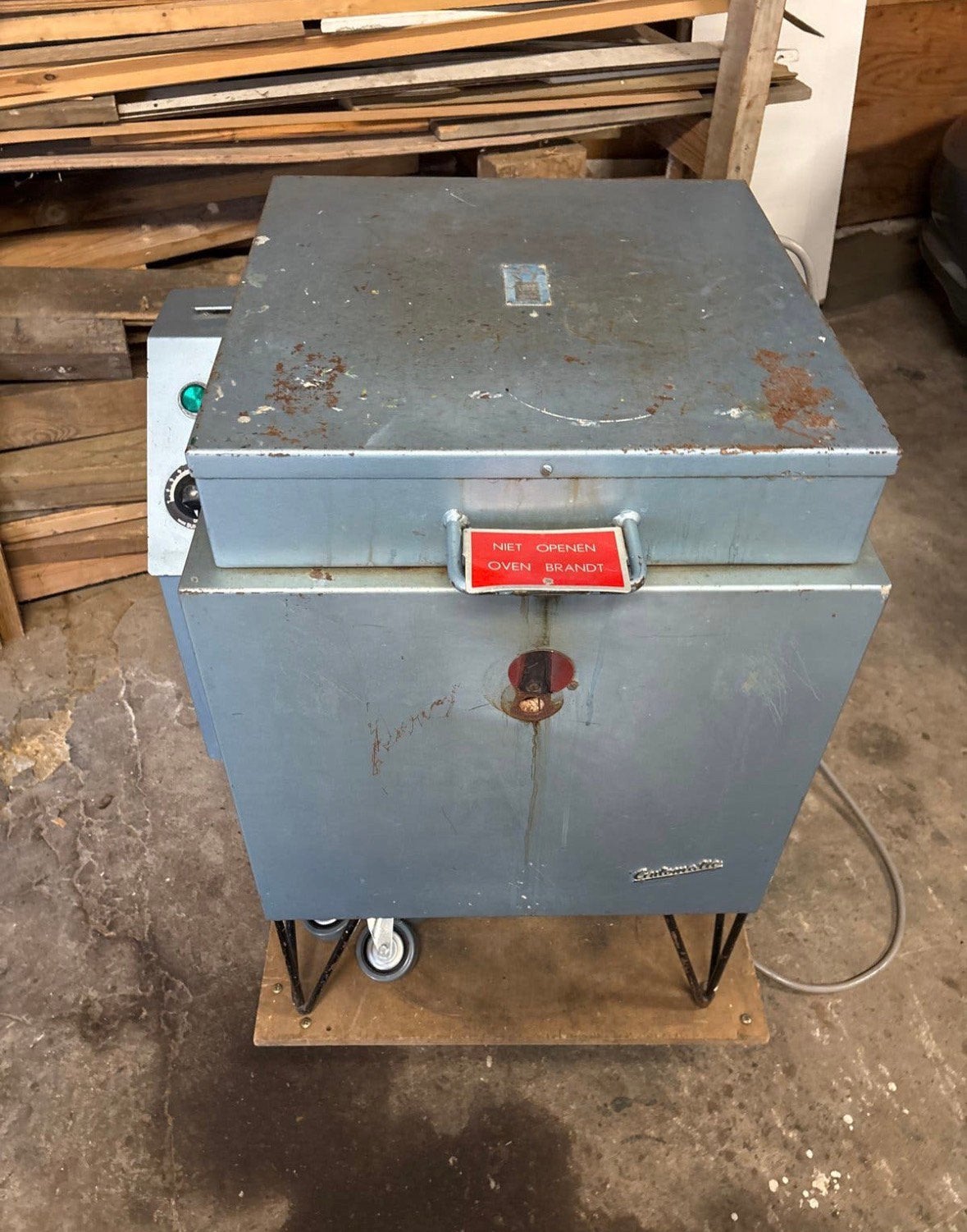 Vinger ling keramiek oven. Gewone stekker. Oudje maar prima, Hobby en Vrije tijd, Pottenbakken, Ophalen, Gebruikt