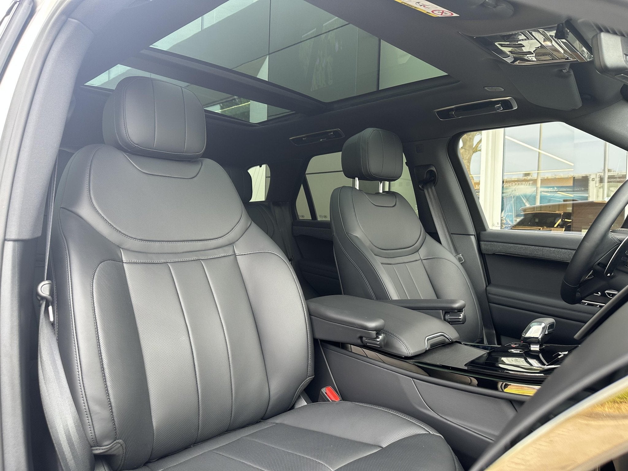 Land Rover Range Rover Sport P460e Dynamic HSE AWD Auto. 25M, Auto's, Automaat, Gebruikt, 460 pk, 338 kW