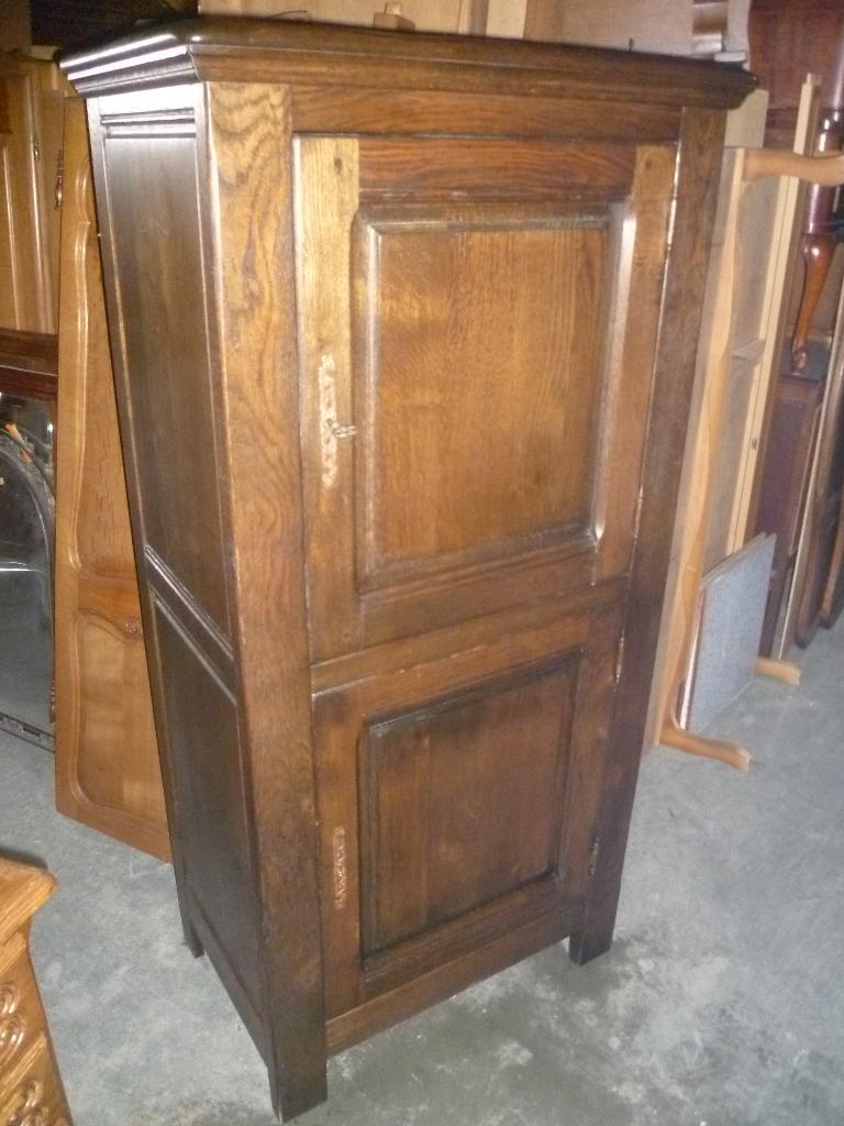 MASSIEF EIKEN KAST, Antiek en Kunst, Ophalen
