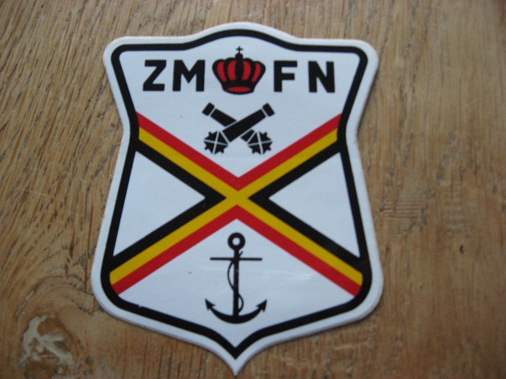 Sticker ZM FN 8 x 9,5 cm, Collections, Objets militaires | Général, Enlèvement ou Envoi, Marine, Autres types