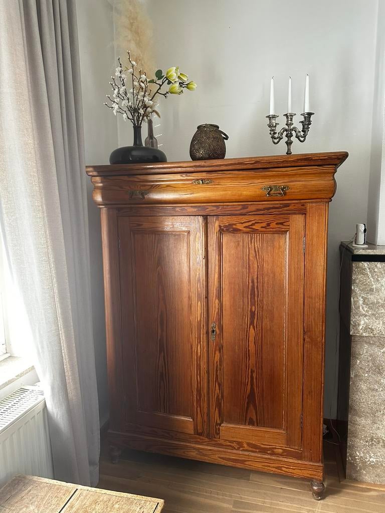 Antieke kast, Antiek en Kunst, Ophalen