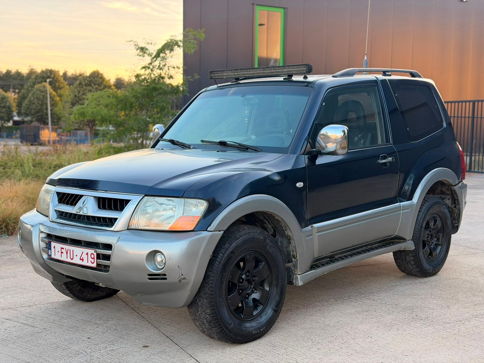 Mitsubishi Pajero 3.2D / 4x4 / Automaat / Lichtevracht/Airco, Auto's, Automaat, Bedrijf, Diesel, 4x4