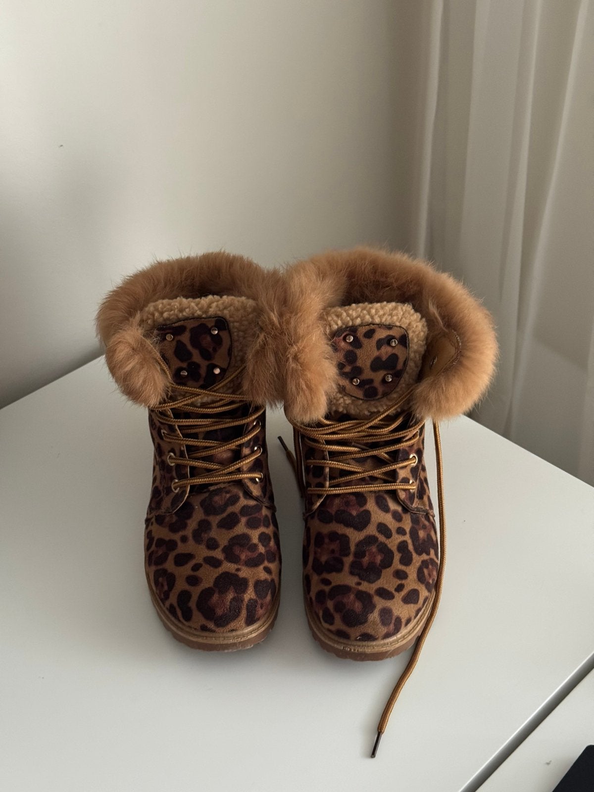 Bottines léopard fourrées à lacets, Vêtements | Hommes, Enlèvement ou Envoi, Comme neuf