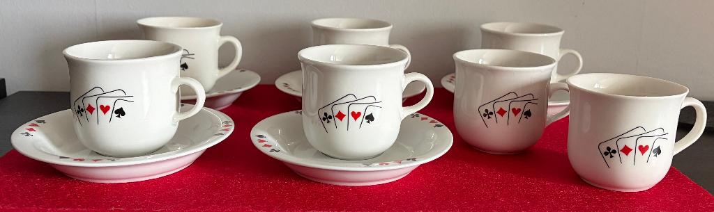 Service à Café Vintage - Thème Jeux de Carte, Maison & Meubles, Cuisine | Vaisselle, Comme neuf, Tasse(s) et/ou soucoupe(s), Autres styles