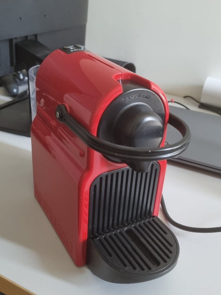 Krups Nespresso Inissia XN1005, Ophalen, Gebruikt, Espresso apparaat, 1 kopje