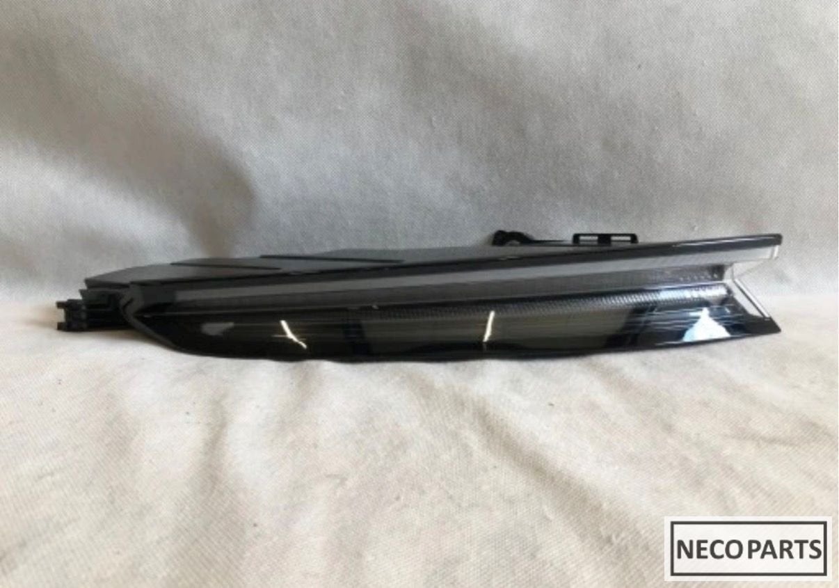 PORSCHE TAYCAN VOL LED ACHTERLICHT ORIGINEEL, Gebruikt, -, -, Porsche