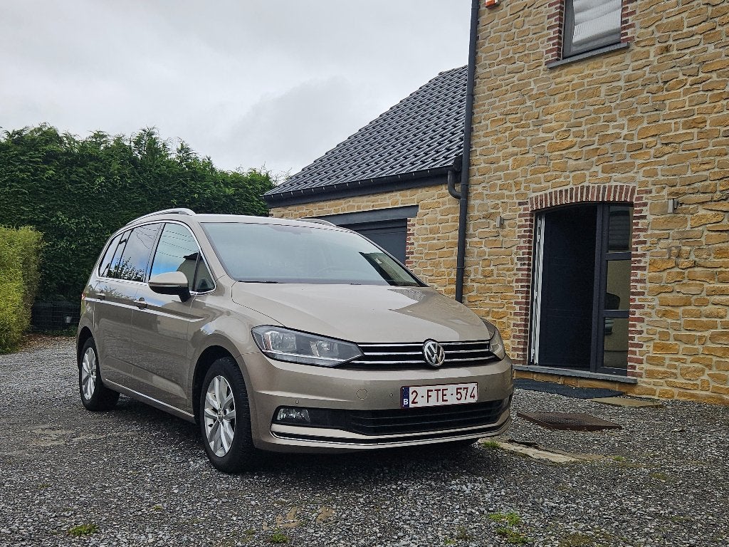 Touran VW 2018 Highline DSG 1.6D, Achat, Euro 6, 1436 kg, Bleu