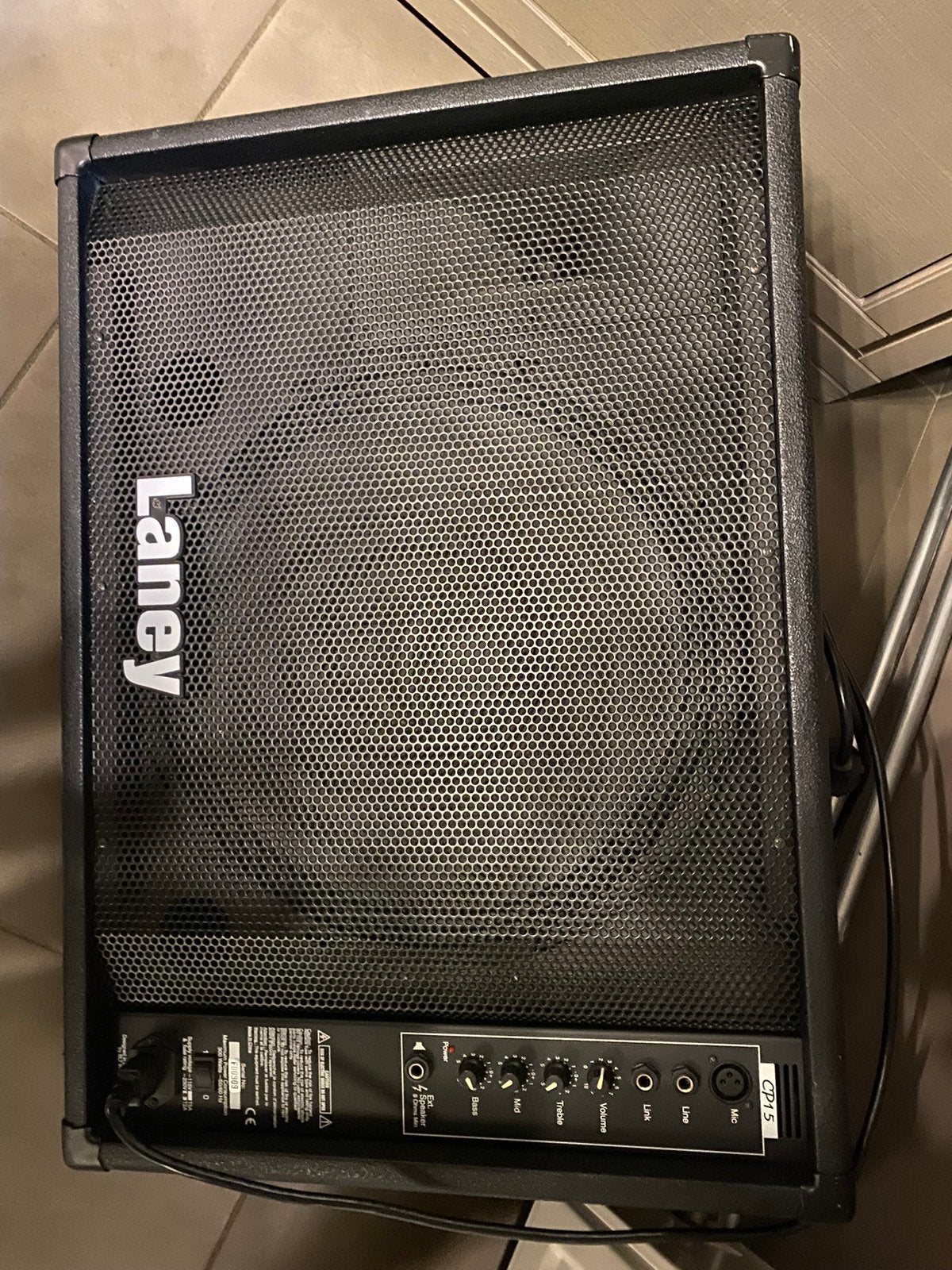 Vloermonitor Laney in goede staat, Musique & Instruments, Amplis | Basse & Guitare, Enlèvement, Comme neuf