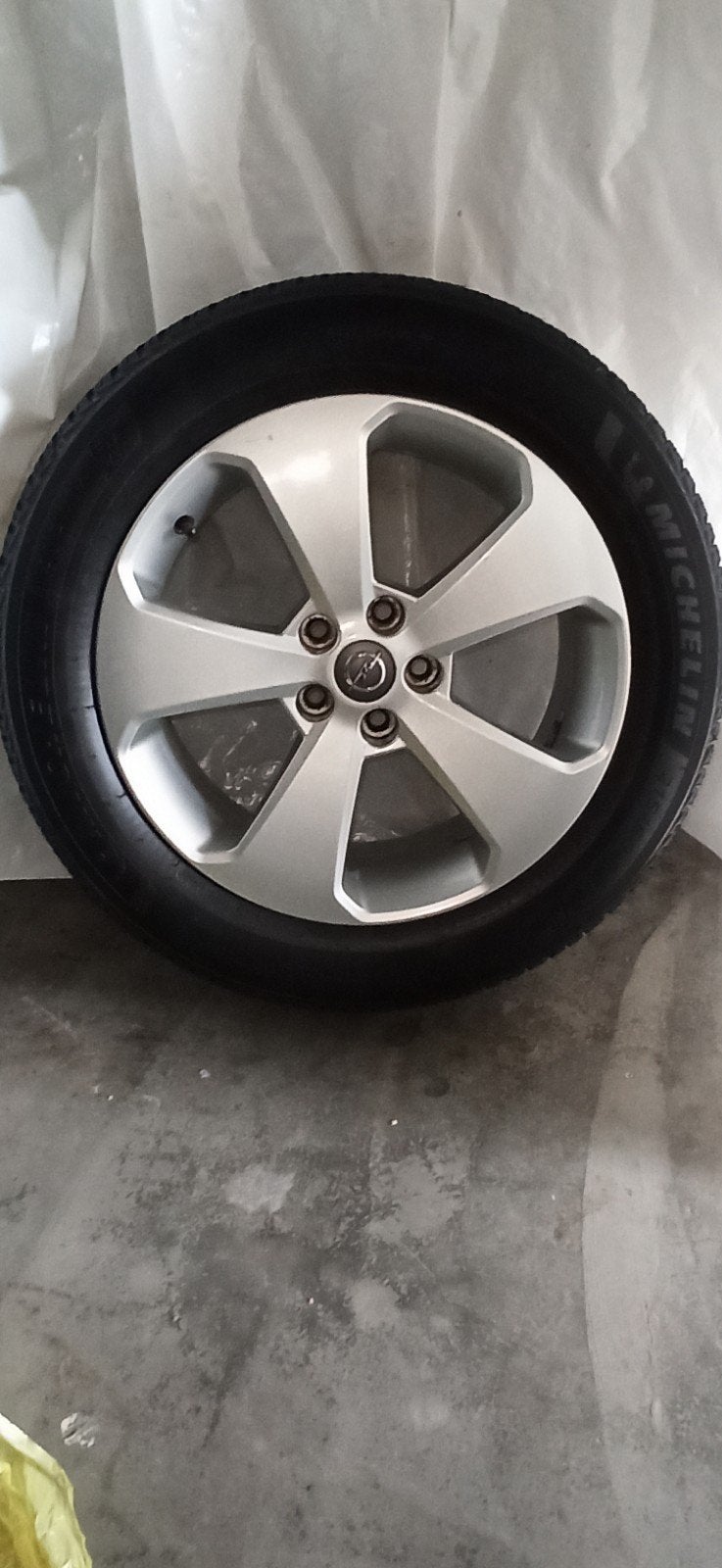 Michelin wintervelgen en banden Opel Mokka, Auto-onderdelen, Ophalen, 17 inch, Winterbanden, Band(en)