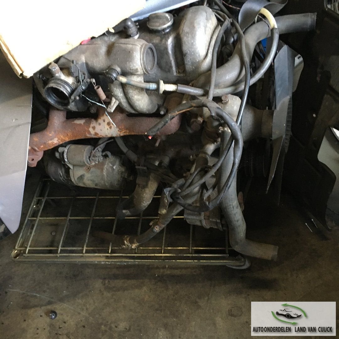 Mercedes W123 2.0 diesel Kaal Motorblok, -, -, Enlèvement, Utilisé