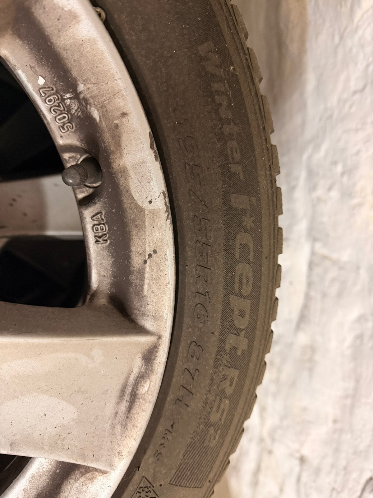 4 pneus hiver, Enlèvement, Utilisé